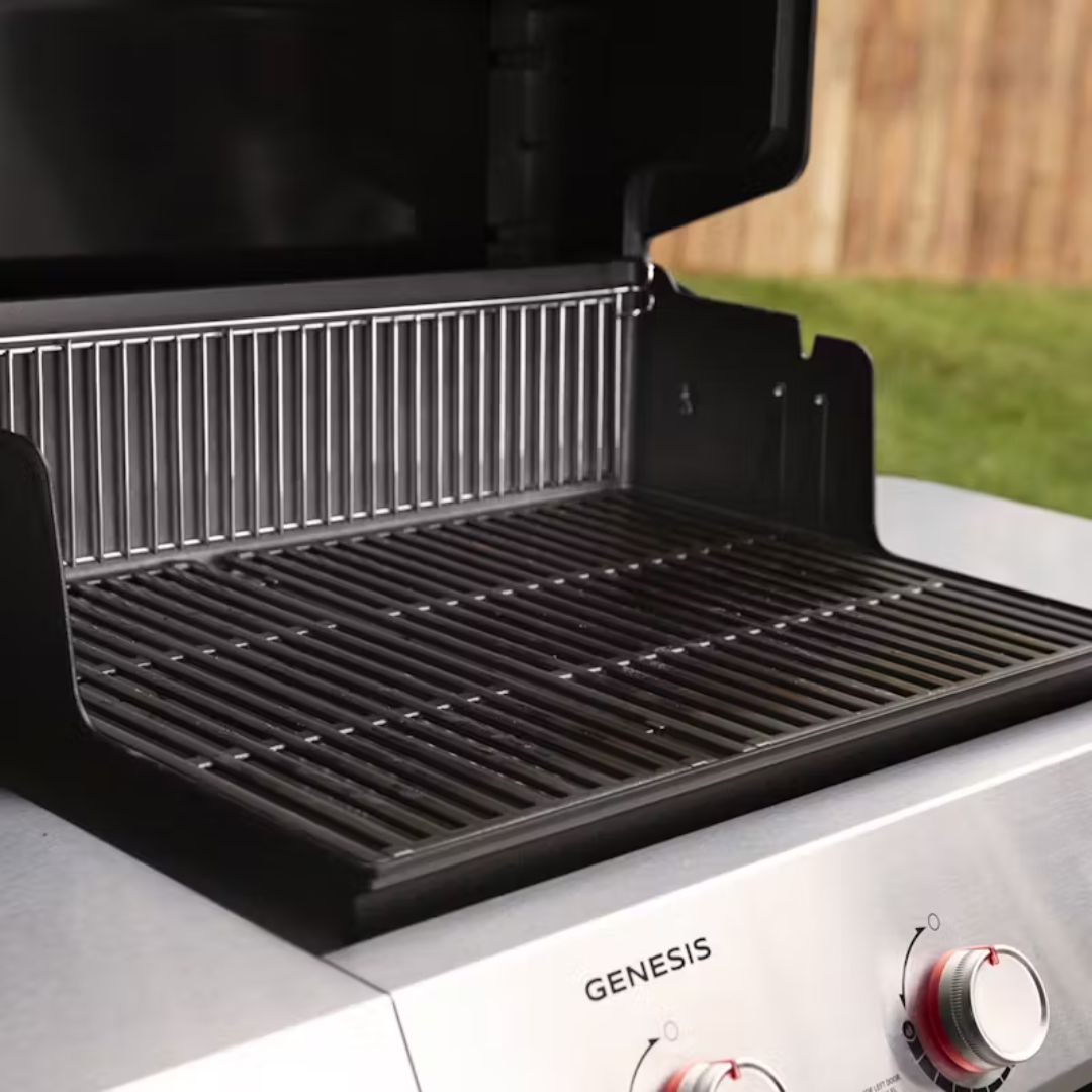 Genesis E-315 Gas Grill - Black