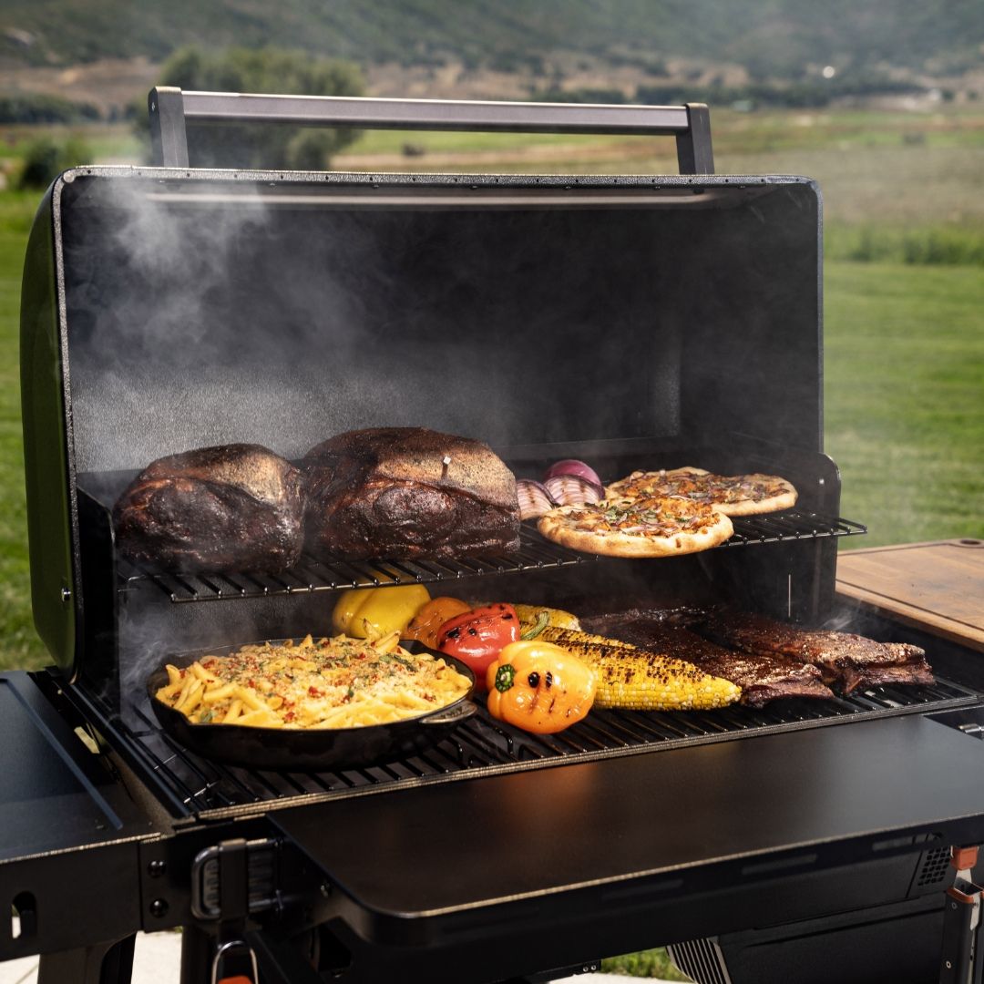Woodridge Pro Pellet Grill